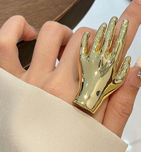 Elegant Hand-Shaped Ring Holder