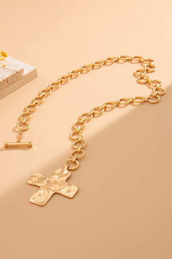 Chunky Chain Cross Pendant Necklace