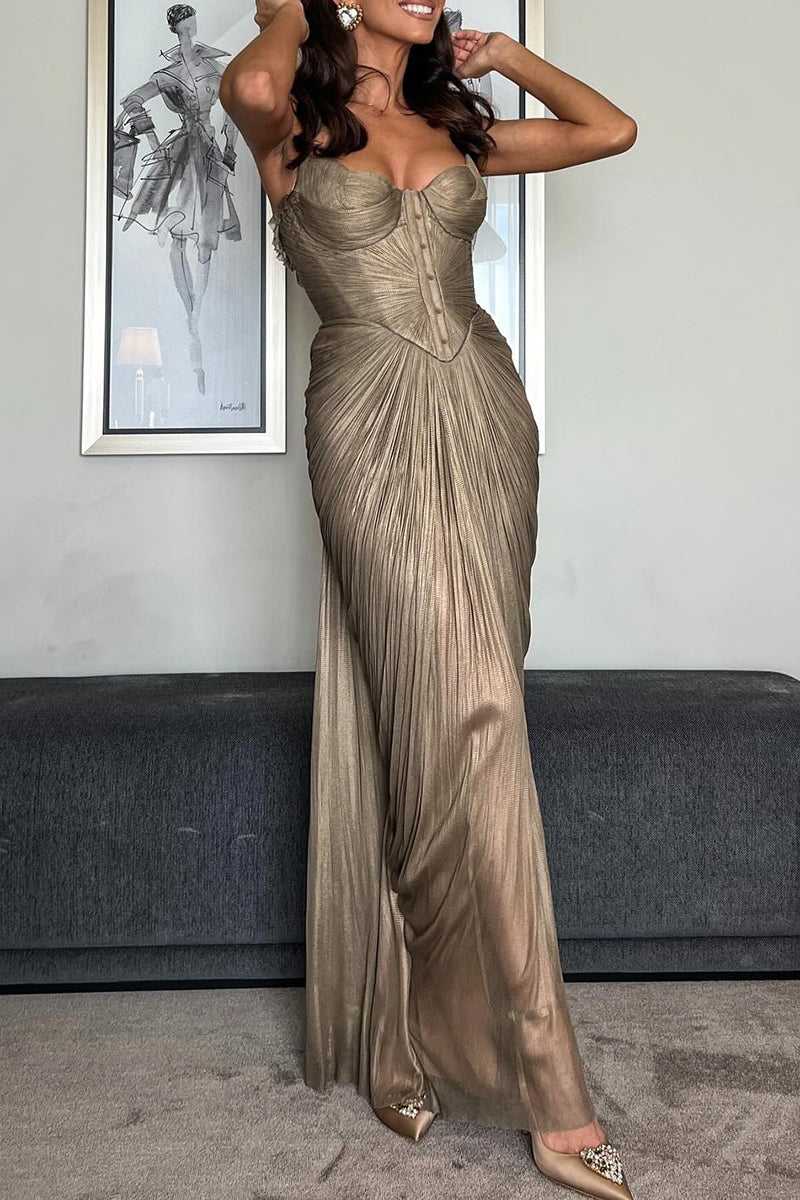 Elegant Sleeveless Pleated Evening Gown