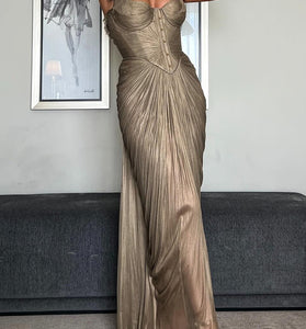 Elegant Sleeveless Pleated Evening Gown