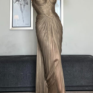 Elegant Sleeveless Pleated Evening Gown