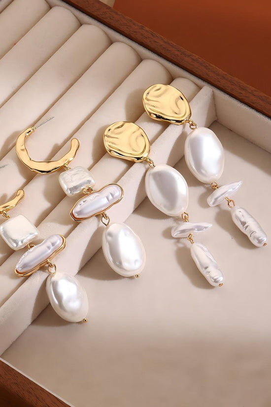 Elegant Drop Earrings with Modern Design
