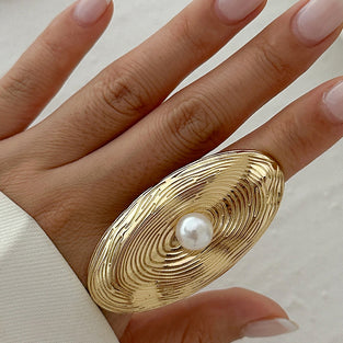 Bold Cluster Statement Ring