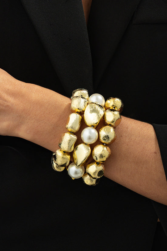 Chunky Pearl and Gold Tone Bracelet