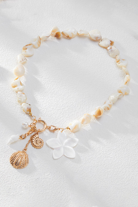 Elegant Shell Charm Necklace