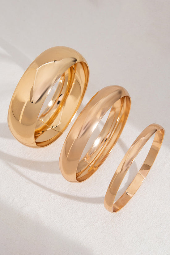 Elegant Bangle Set with Chic Clutch