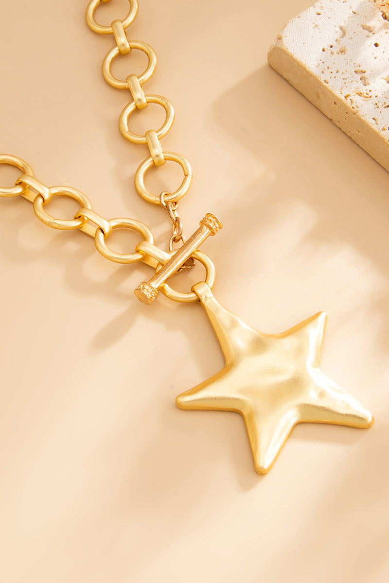 Chunky Chain Cross Pendant Necklace