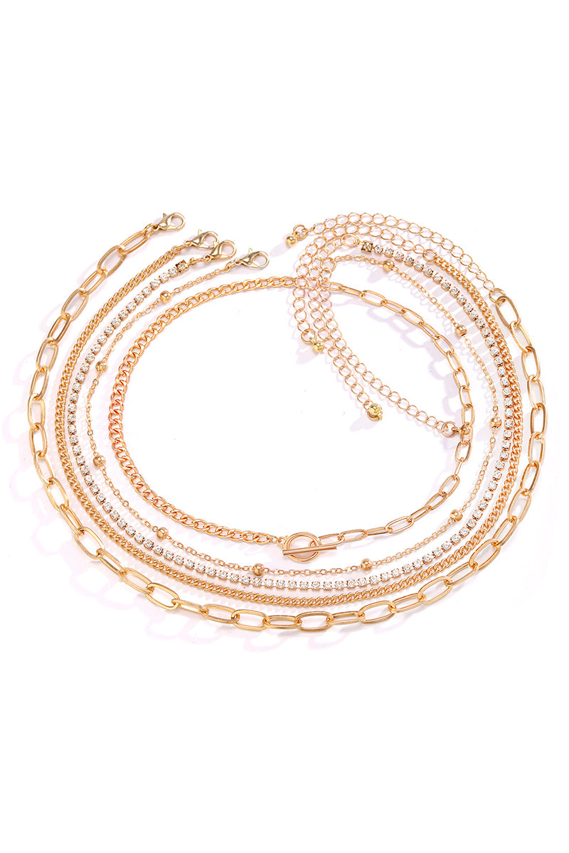Elegant Chain and Crystal Necklace