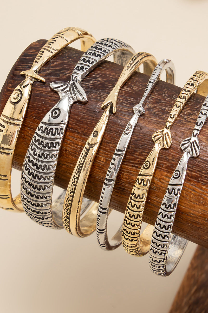 Elegant Fish Motif Bangle