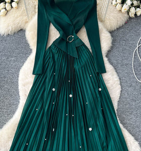 Elegant Pleated Midi Dress