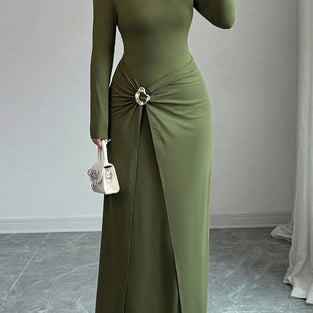 Elegant Long-Sleeve Ruched Maxi Dress
