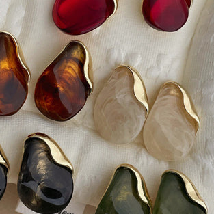 Sculpted Elegance Statement Earrings