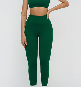 Sleek Sleeveless Activewear Set