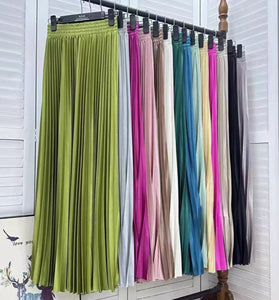 Pleated Elastic Waist Midi Skirt