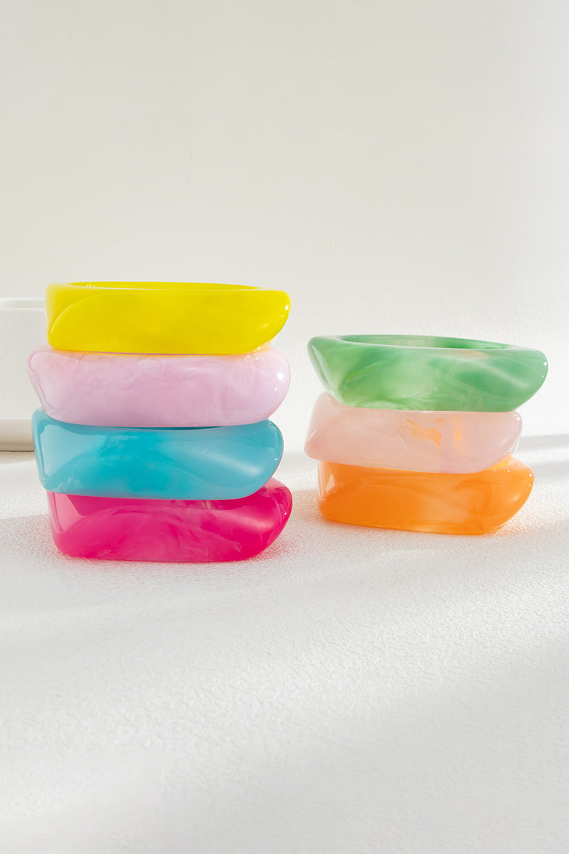Clear Elegant Bangle Bracelet