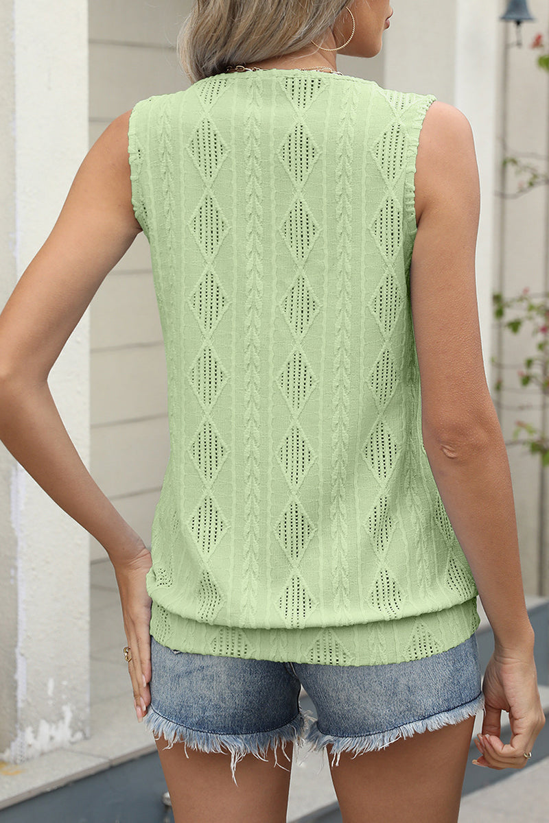 Sleeveless Diamond Pattern Lace Tank