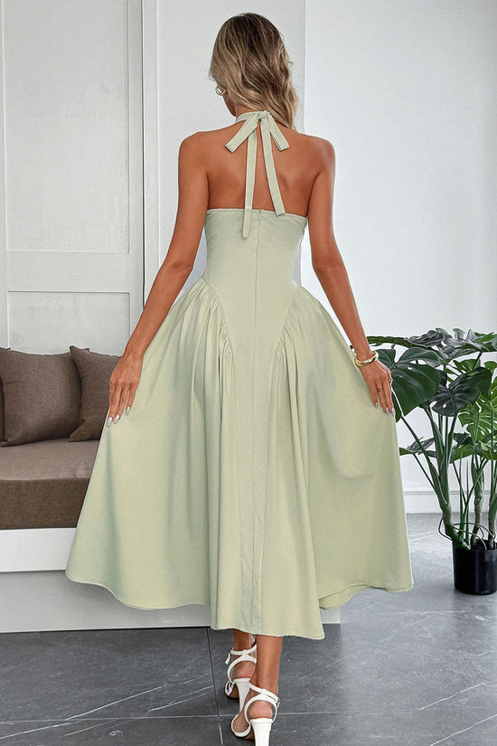 Elegant Sleeveless Midi Dress