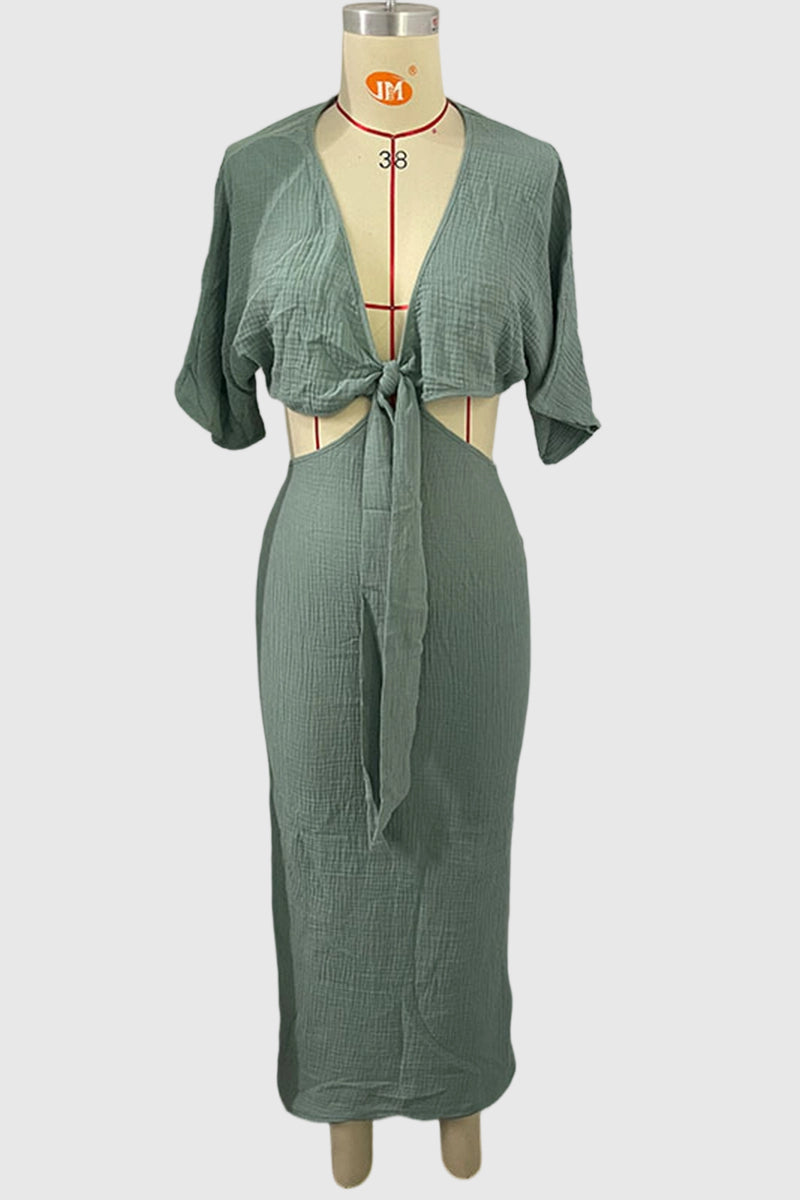 Chic Cut-Out Maxi Dress