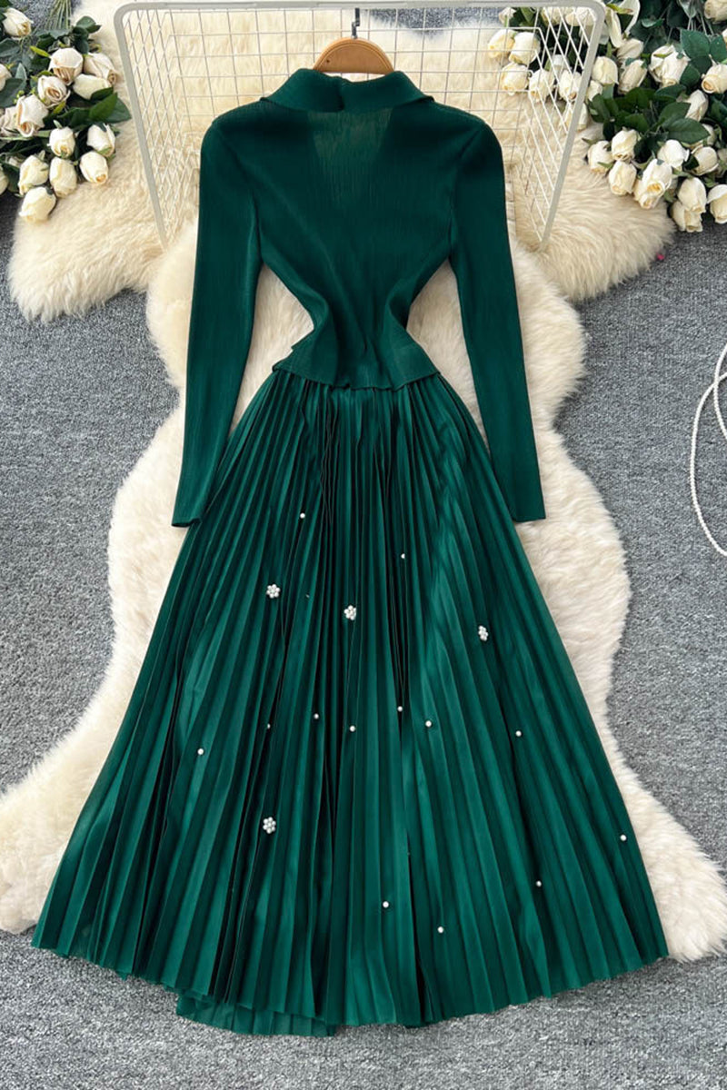 Elegant Pleated Midi Dress