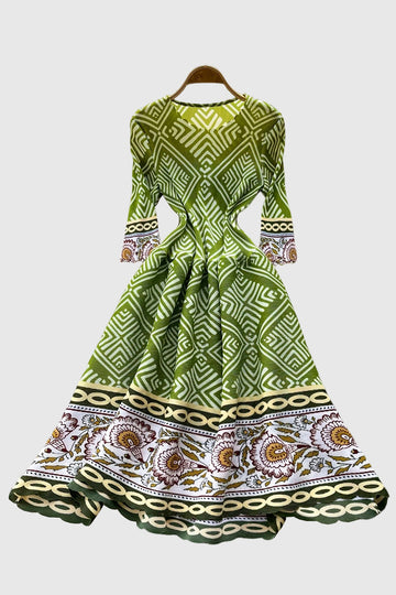 GREEN