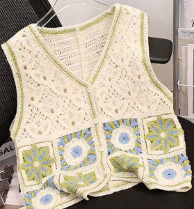 Floral Pattern Knit Sweater Vest