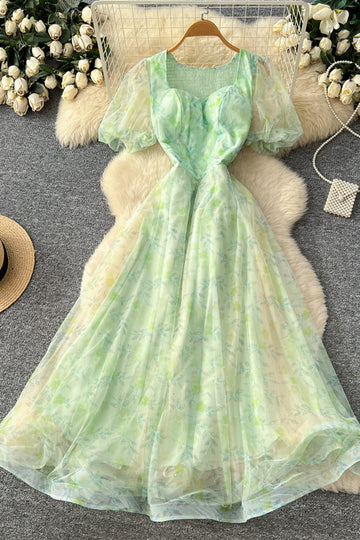 LIGHT GREEN