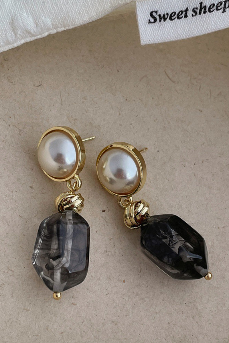 Elegant Pearl Drop Earrings