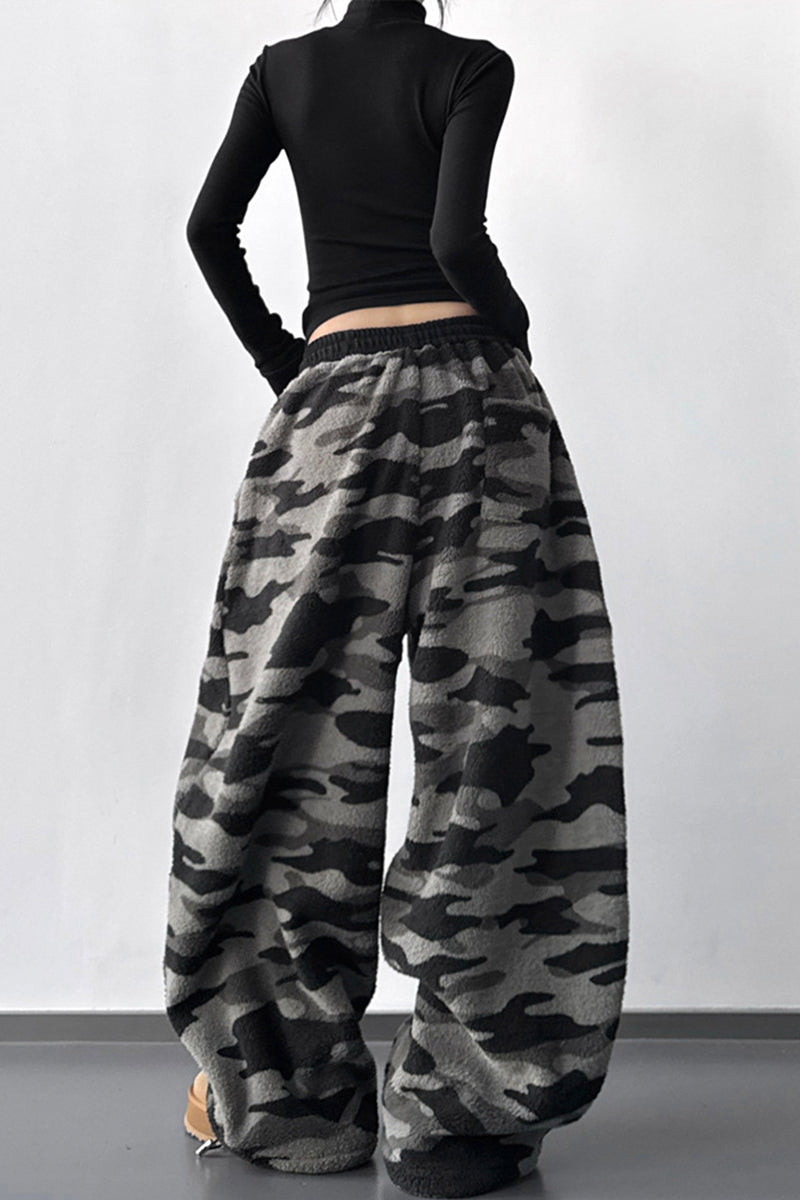 Wide-Leg Camouflage Casual Pants