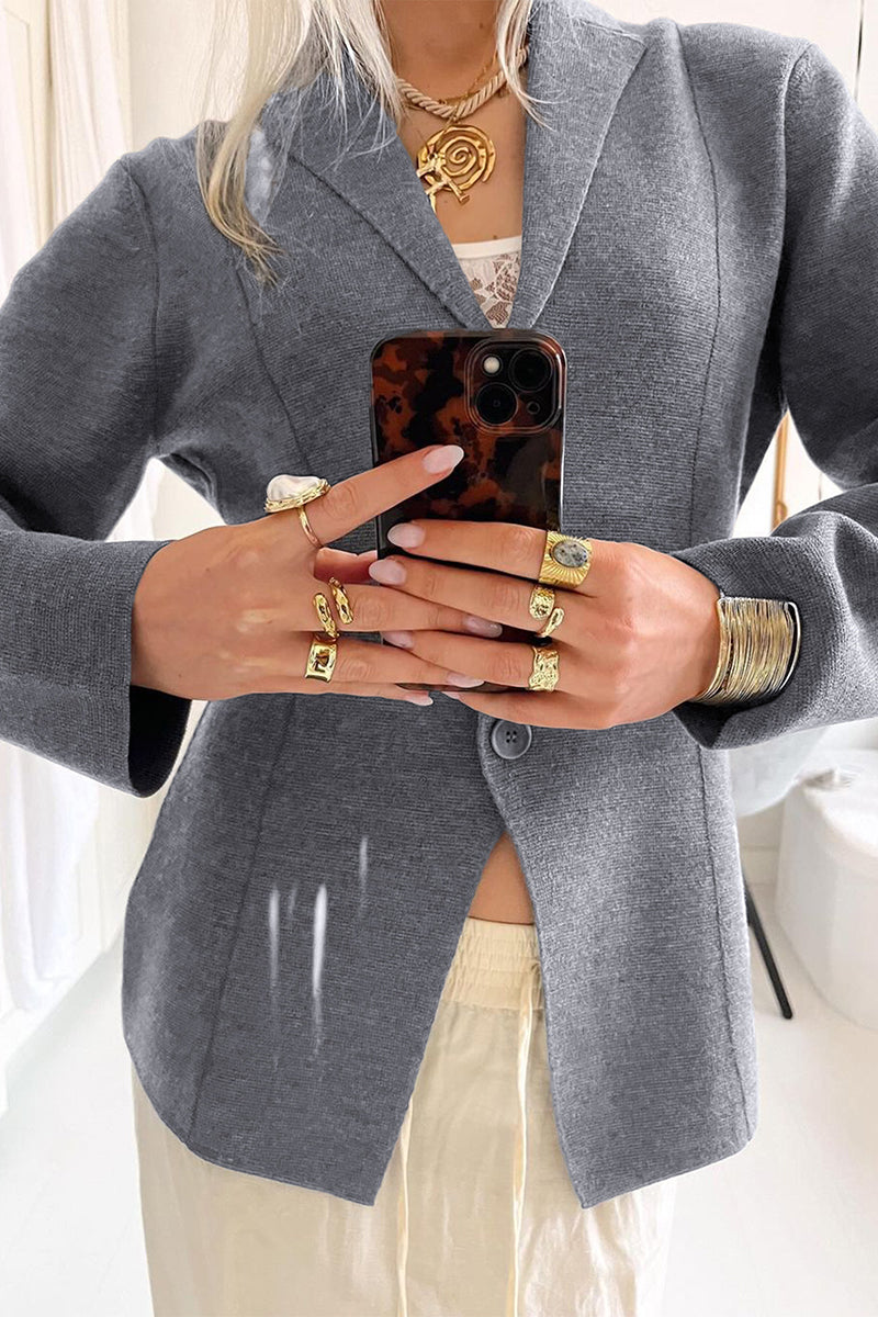 Chic Tailored One-Button Blazer