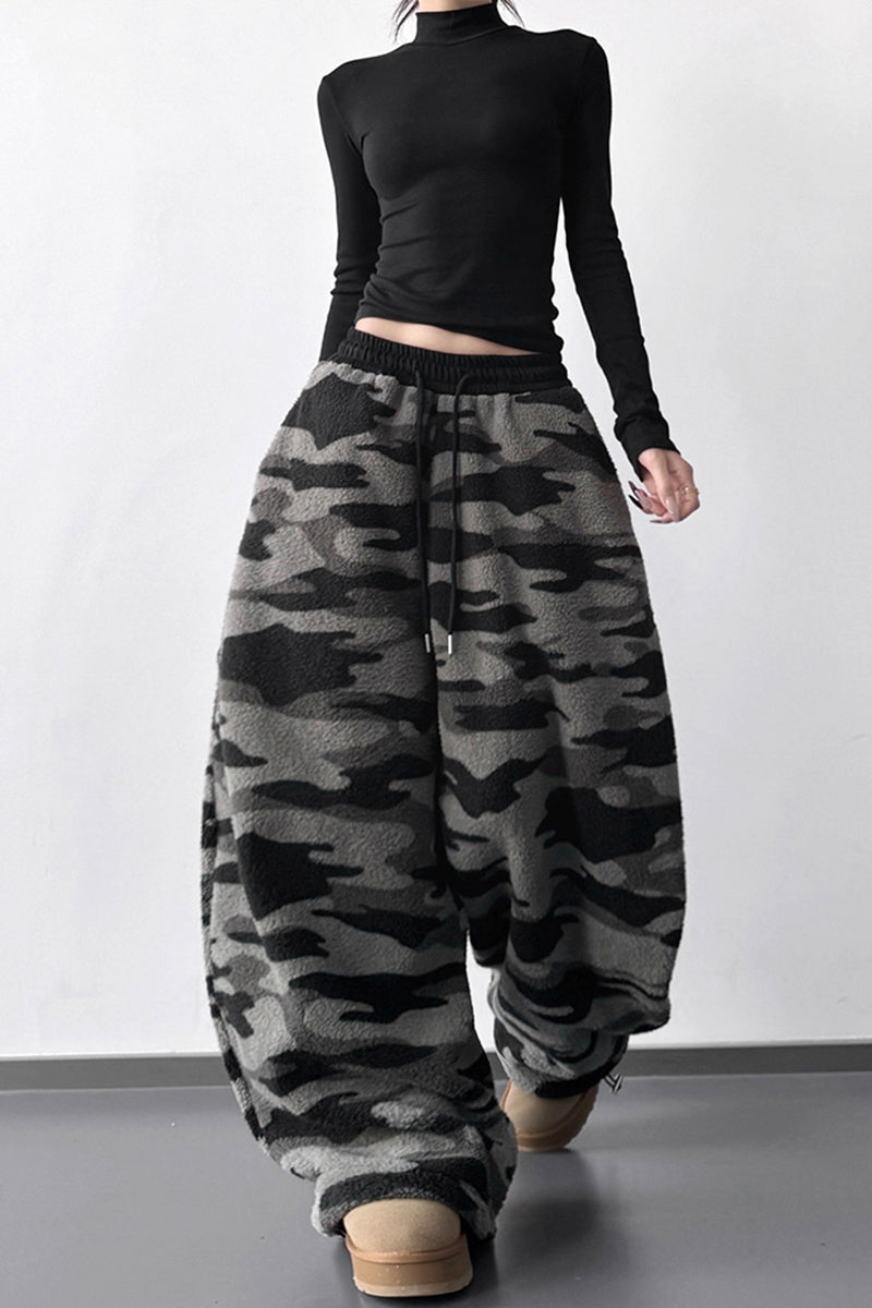 Wide-Leg Camouflage Casual Pants