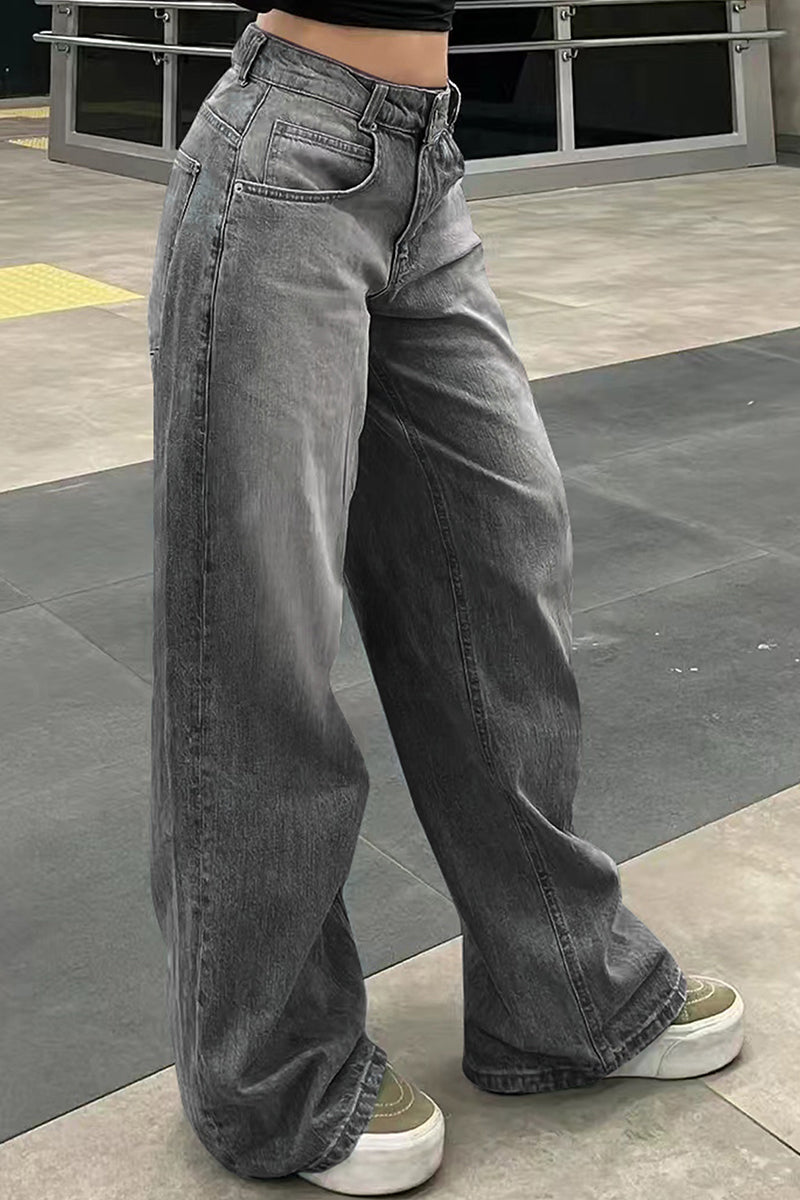 Relaxed Fit Wide Leg Jeans