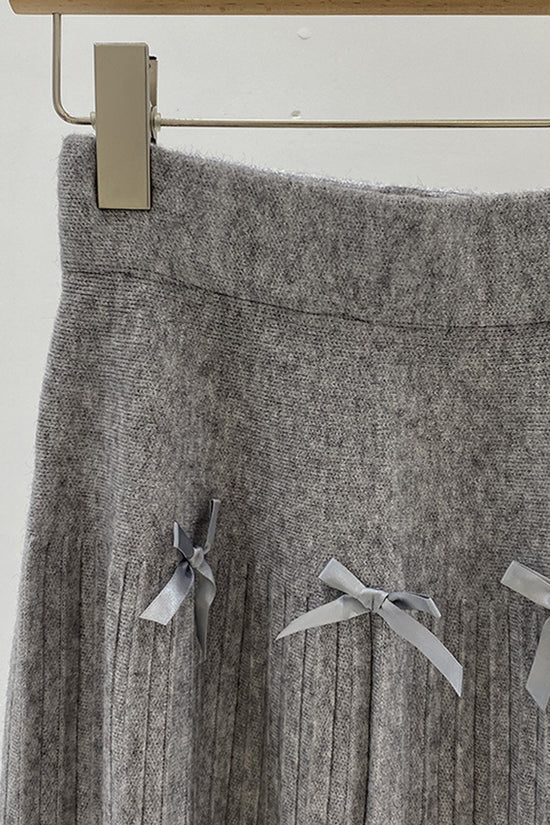 Elegant Bow-Detail Midi Skirt