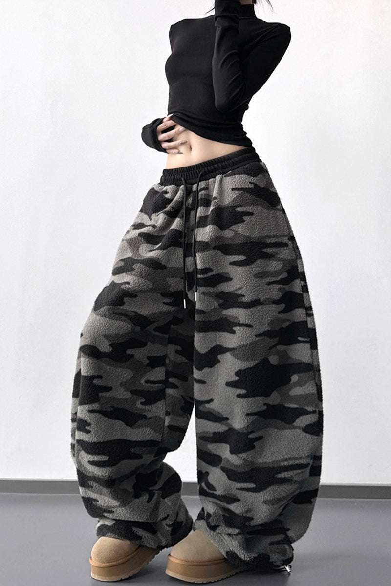 Wide-Leg Camouflage Casual Pants