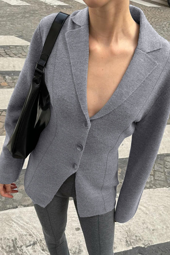 Chic Tailored One-Button Blazer