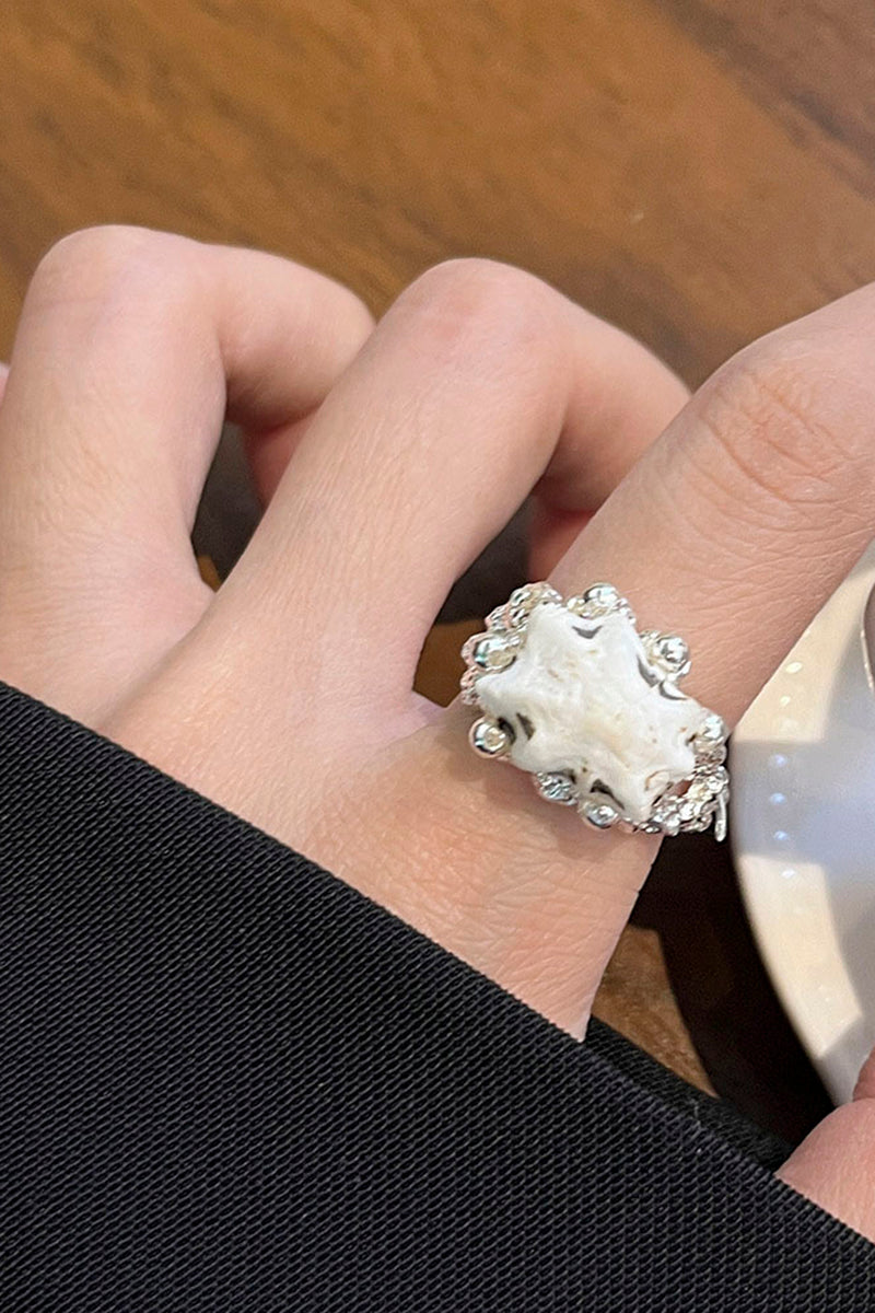 Ocean-Inspired Seashell Statement Ring