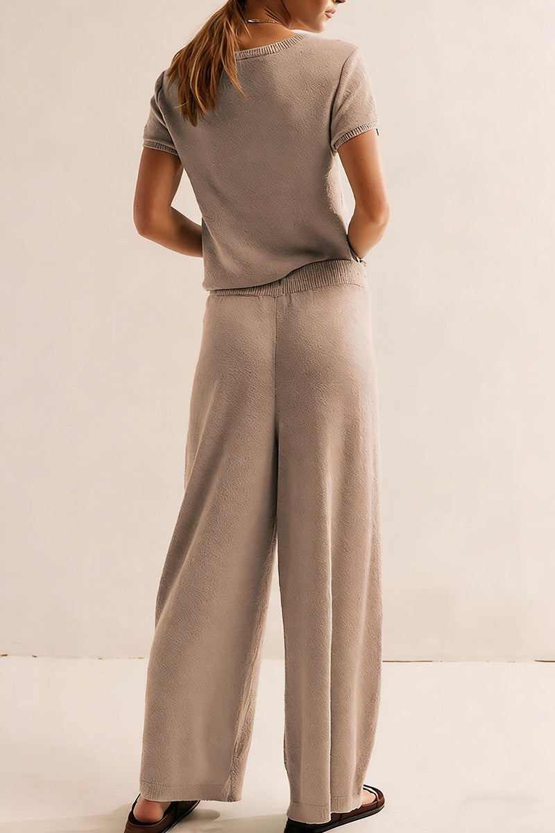 Casual Cropped Top and Wide-Leg Pants Set