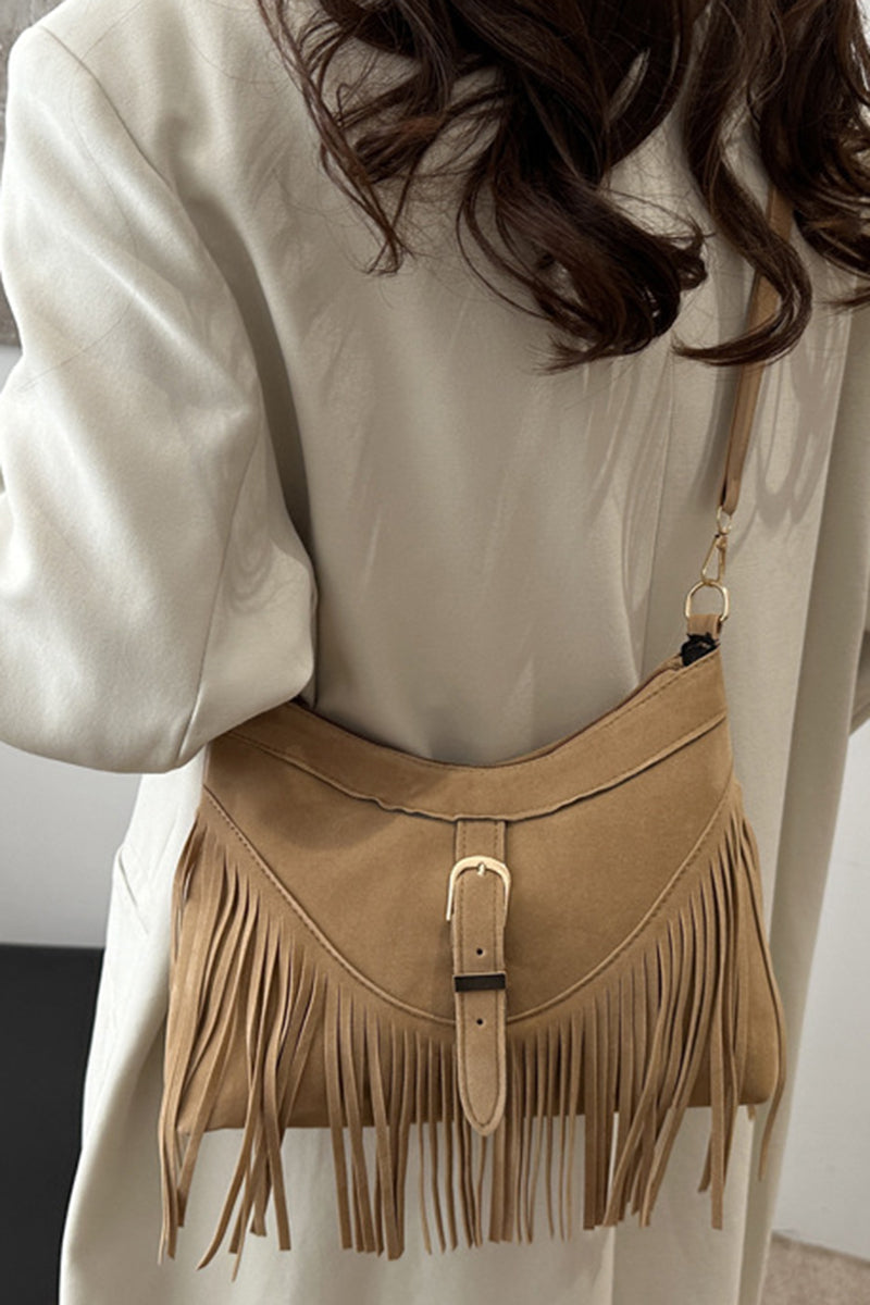 Chain Accent Shoulder Bag