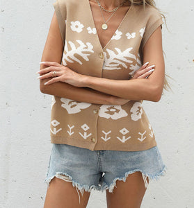 Floral Buttoned Sleeveless Vest
