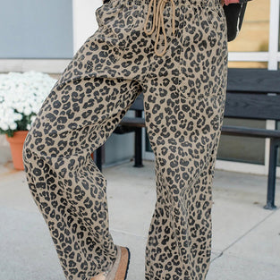 Stylish Leopard Straight Jeans