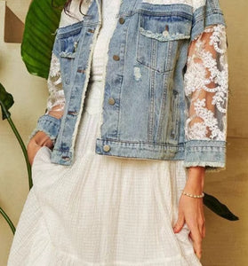 Chic Denim Jacket with Lace Sleeves