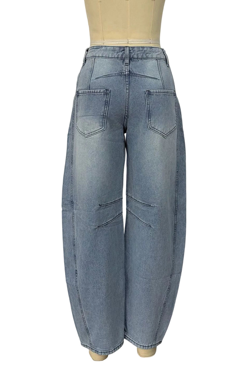 Distressed Barrel Jeans with Casual Fit