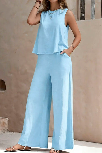LIGHT BLUE