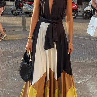Elegant Maxi Dress with Color Block Design