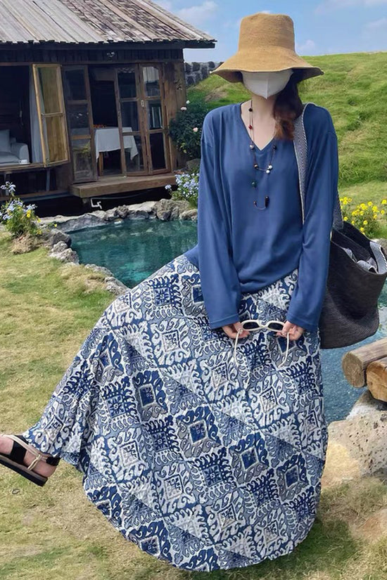 Elegant Patterned Midi Skirt