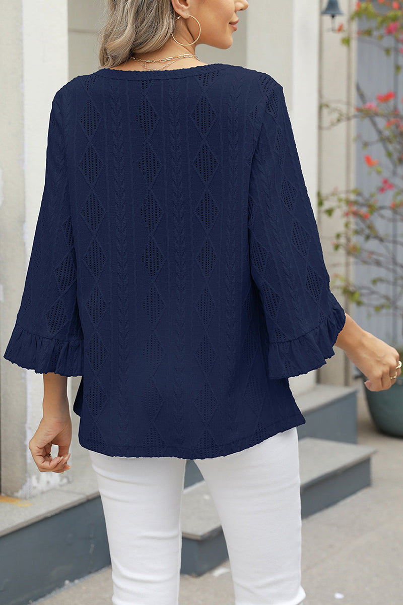 Stylish V-Neck Lace Patterned Top