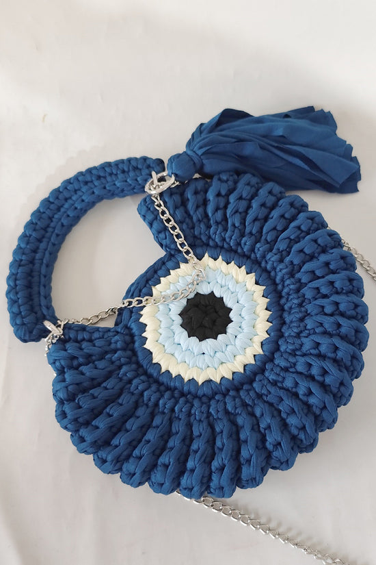 Chic Crochet Chain Shoulder Bag