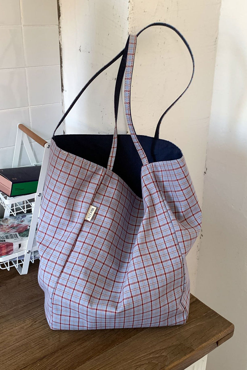 Stylish Checkered Tote Bag