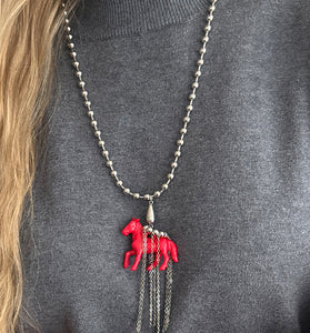 Elegant Beaded Horse Pendant Necklace