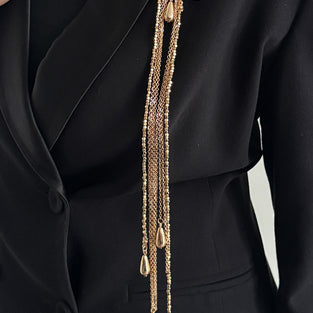Elegant Pin Brooch with Chain Detail