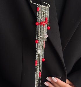 Elegant Chain and Bead Brooch